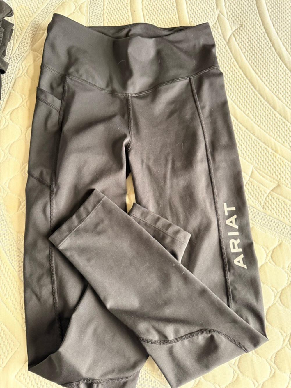 Ariat Black Performance Leggings with Side Logo & pockets